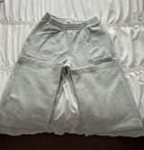 Gray Sweatpants Photo 0
