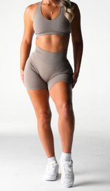 NVGTN Shorts Photo 0