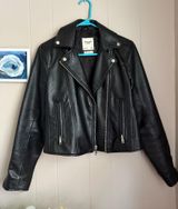 Longaberger Abercrombie Cropped Leather Jacket Photo 0