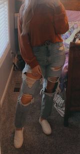 American Eagle  mom jeans  Photo 0