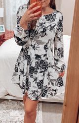 Everly Black and White Floral Dress Photo 0