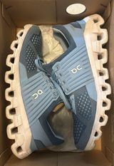 Oncloud Cloudswift Running Shoes Photo 0