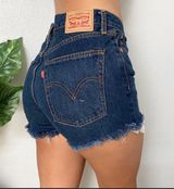 Levi’s High Waisted Shorts Photo 0