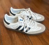 Adidas Samba OG Shoes Photo 0