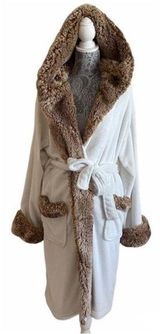 Pottery Barn Penny Lane Cozy Hooded Robe with Faux Fur Trim in White Photo 0
