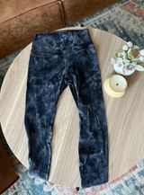 Lululemon Diamond Dye Align Leggings Photo 0