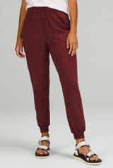Lululemon On The Fly Joggers Photo 0