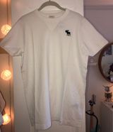 Tee Shirt Size L Photo 0