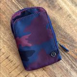 Lululemon Card Case - Heritage 365 Camo Smoky Red Night Sea Photo 0
