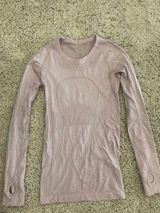 Lululemon Swiftly Tech Long Sleeve Photo 0