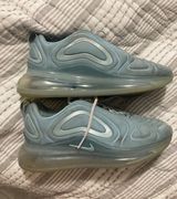Nike Air Max 720 Photo 0