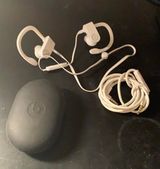 Beats by Dr. Dre Beats Headphones Photo 0