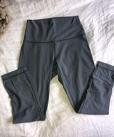 Lululemon grey leggings 21” aligns Photo 0