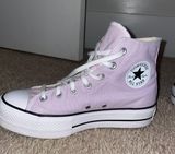 Converse Lavender Platform Photo 0