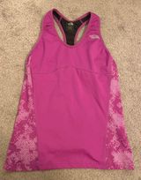 The North Face Workout Top With Padding And Vaporwick Technology Photo 0