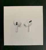 Apple AirPods Pro Photo 0