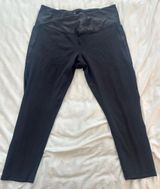 Xersion Black Activewear Leggings Photo 0