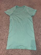 Lululemon mint green swiftly tech Photo 0