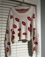 Miami Boutique Sweater  Photo 0