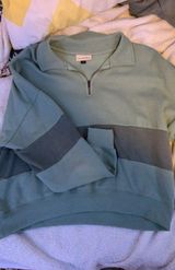 Universal Thread 1/4 Zip Sage Green Sweatshirt Photo 0