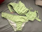 Shade & Shore Green Bikini Set Photo 0
