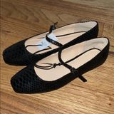 LOFT Black Flats Sleek and Versatile Photo 0