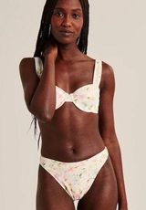 Curve Love Pink Floral Bikini Set Photo 0