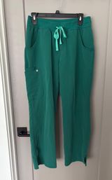 Kade Cargo Scrub Pants Photo 0