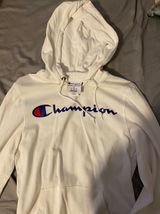 Champion Hoddie Photo 0