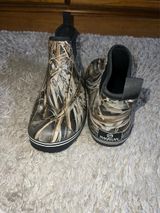 Magellan Outdoors Boots Photo 0