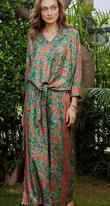 CIN CIN GREEN MATTTE SATIN PRINTED FLORAL V NECK SHIRT & PANT SET Size L Photo 0