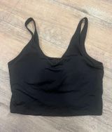 black  athletic tank Photo 0