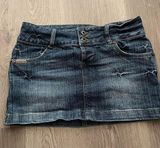 Bubblegum y2k Denim mini skirt  Photo 0