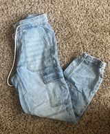 Outfitters Cargo Jeans Photo 0