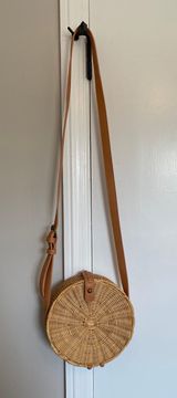 Universal Thread Purse Photo 0