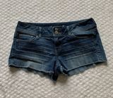American Eagle Two Button Denim Shorts Size 10 Like New Photo 0