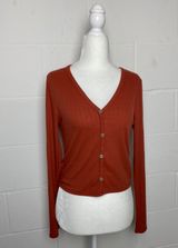 Caution to the Wind Top Photo 0