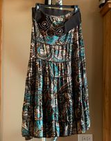 Metro Wear Skirt Photo 0