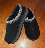 UGG Tasman Slippers Photo 0