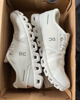 Women’s On Cloud Running Shoes 5 Photo 0