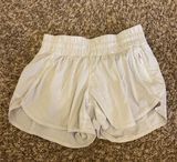 Lululemon Tracker Short 4” Photo 0