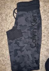 Calvin Klein Sweatpants Photo 0