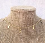 Gold Moon Choker Photo 0