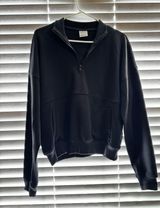 Pullover Half-Zip Photo 0