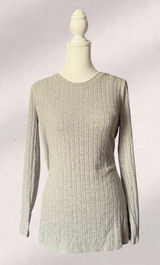 gorgeous gray coquette sweater Photo 0