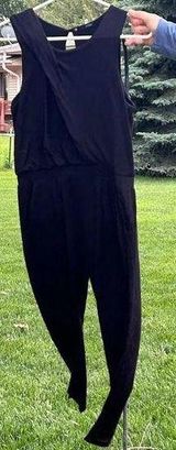 NWT black krisa sleeveless jumpsuit size small Photo 0