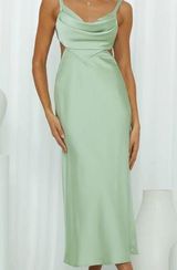 Hello Molly satin maxi green dress Photo 0