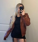 Vintage Leather Jacket Photo 0
