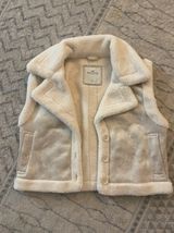 Hollister Vest Photo 0