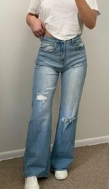 Wide Leg Jeans Photo 0